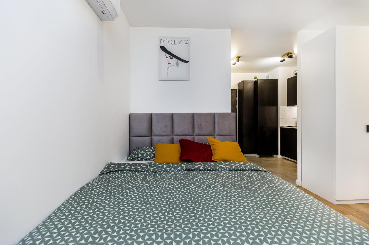 Cloud9 - Barska 69 Appartement Krakau Buitenkant foto